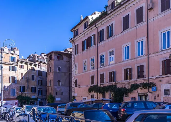 Guesthost - Palazzo Farnese Historical Home